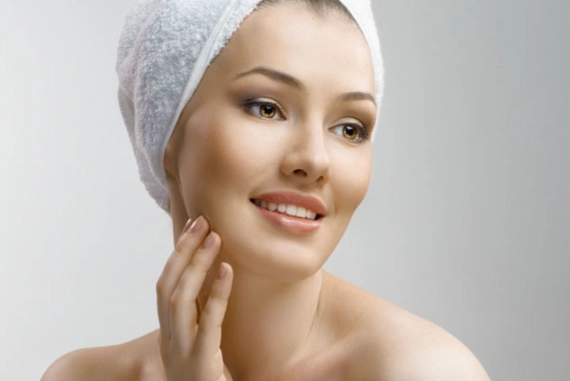 how to look younger naturally