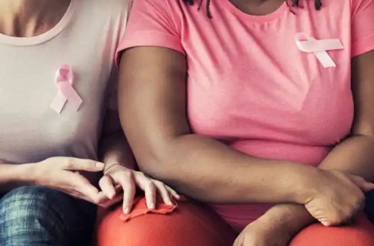 signs of lung cancer in females