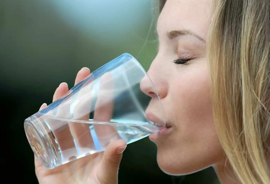 best time to drink water